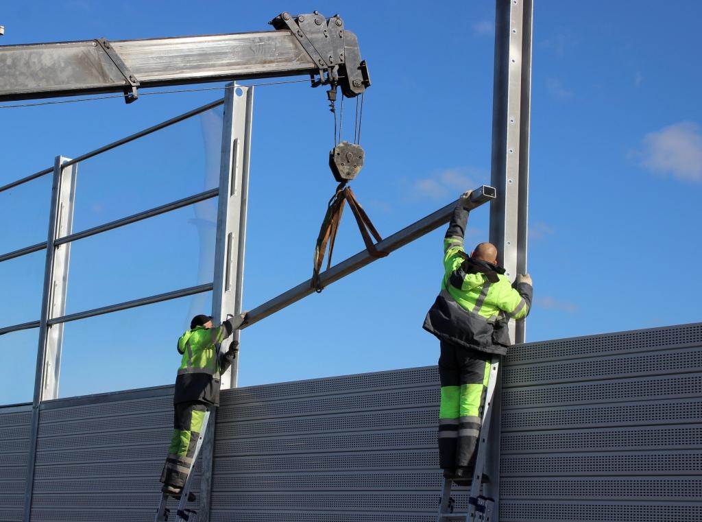 Суд обязал властей защитить жителей СНТ в Мясниковском районе от автодорожного шума - фото 1