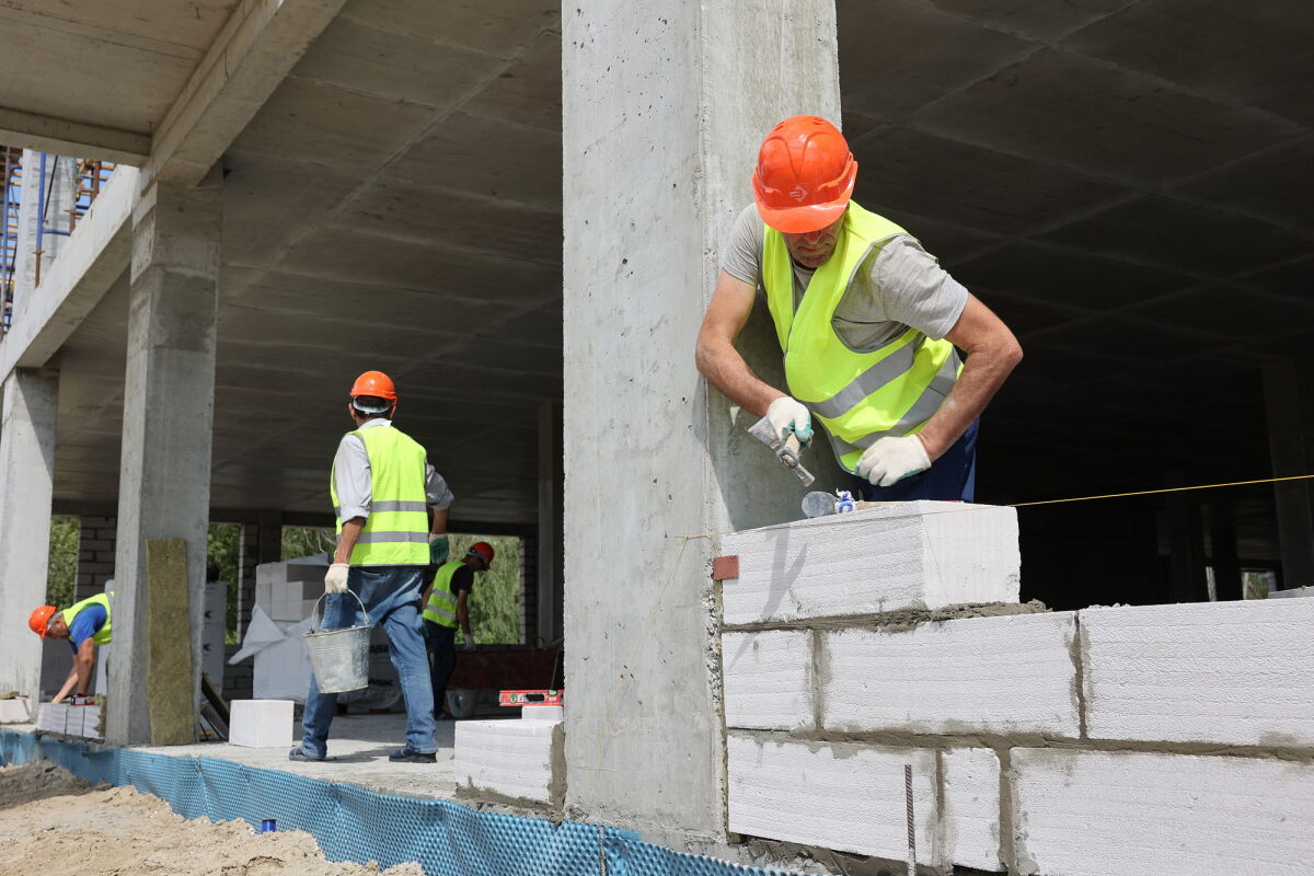 Объемы строительства в Ростовской выросли с начала года незначительно - Фото 1