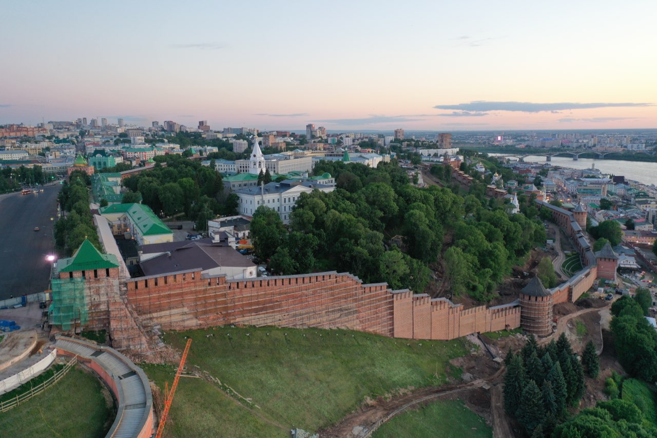 Детскую площадку и точку питания оборудуют в Нижегородском кремле - фото 1