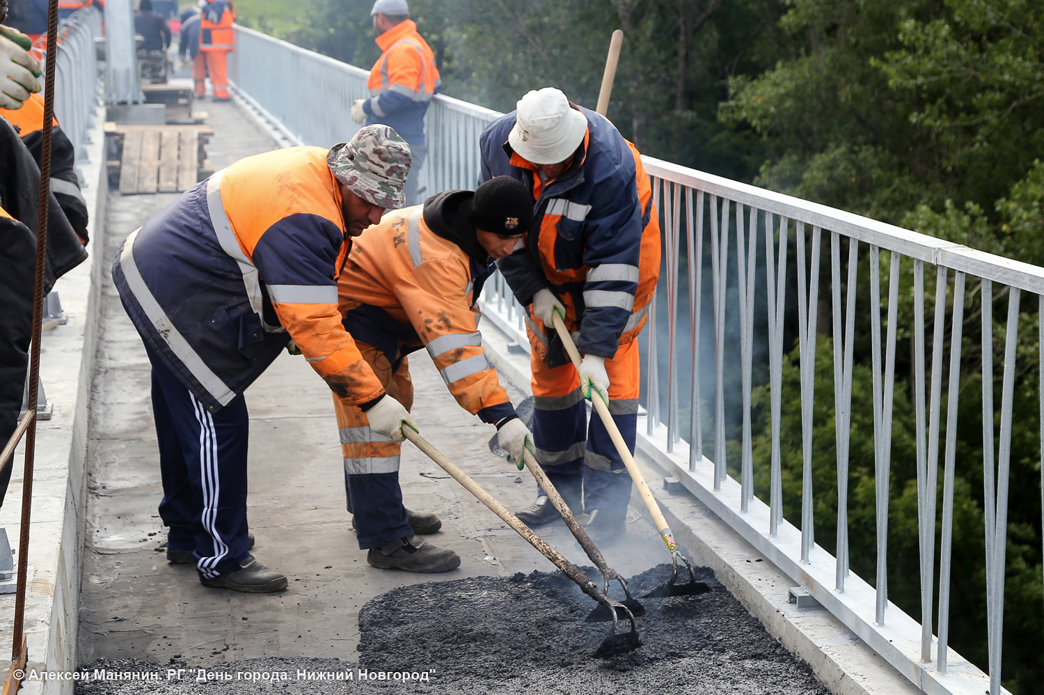 Ремонт Мызинского моста в Нижнем Новгороде завершили на 97%