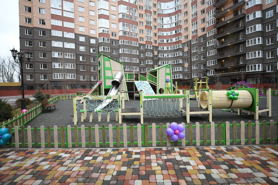 В экорайоне «Вересаево» в Ростове ключи от квартир в литере 8 получили 352 семьи - фото 2