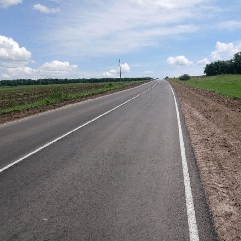 Автомобильная дорога «Магистраль «Дон» – х.Сетраки – х.Лозовой – х.Артамошкин» в Чертковском районе.