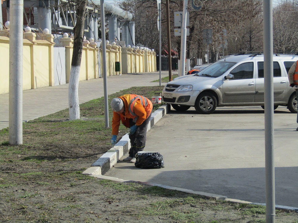 Порядка 800 участков ограждений обновили в Самаре в ходе месячника по благоустройству