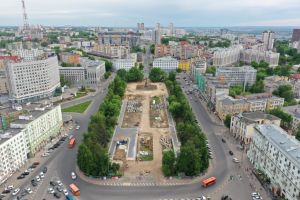 Ход работ по благоустройству сквера на площади Горького сняли с высоты птичьего полета